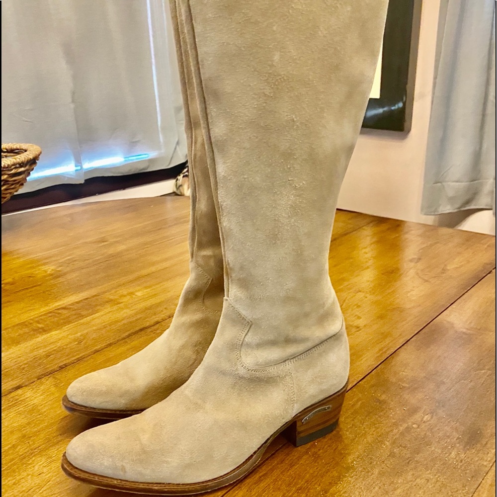 Sendra suede boots